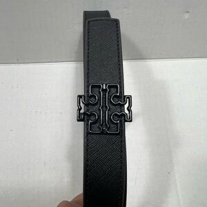 Tory Burch 1” Britten Smooth Reversible Leather Belt In Black Brown Size: S